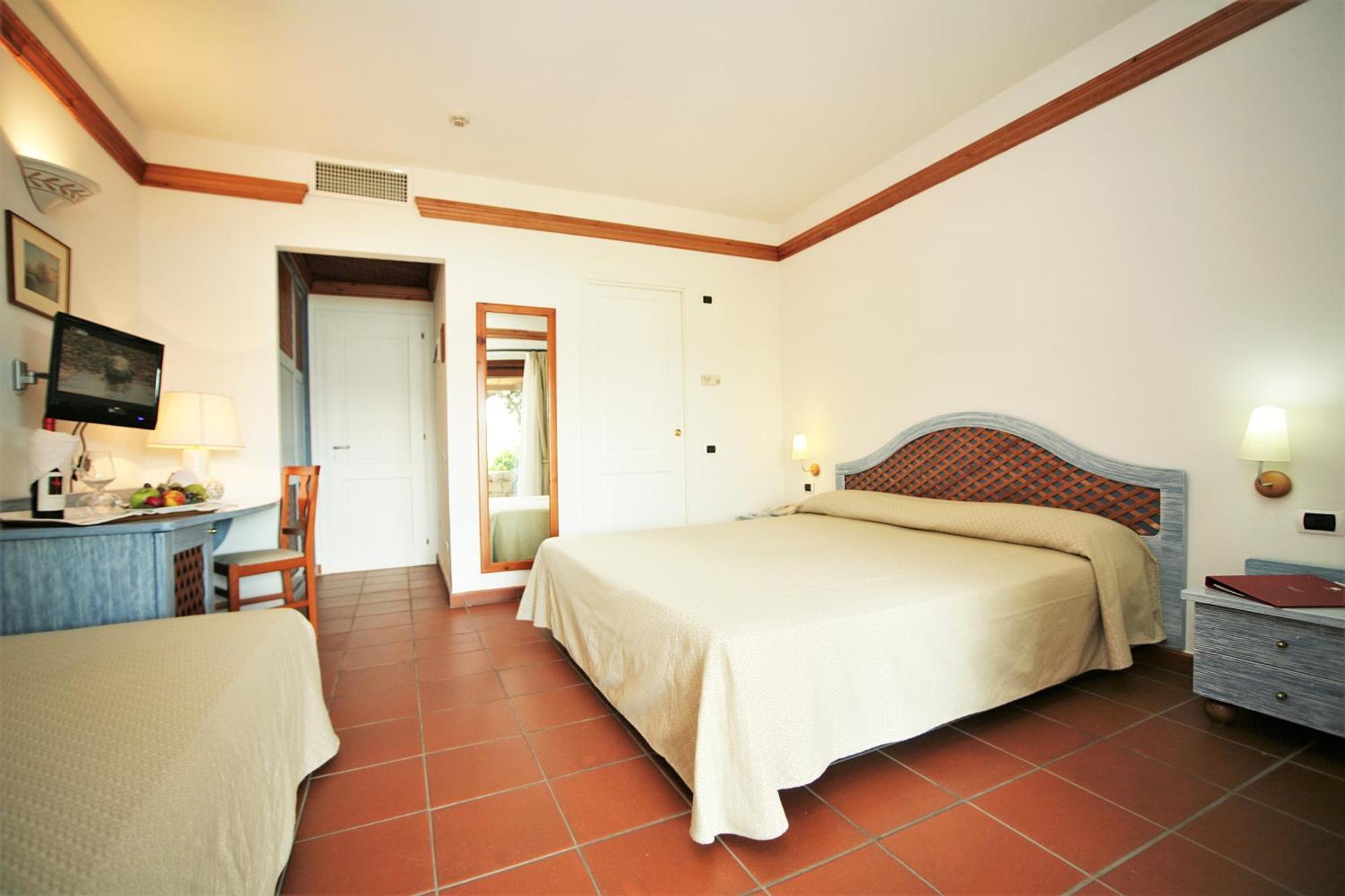 Hotel Palumbalza Porto Rotondo Exterior foto